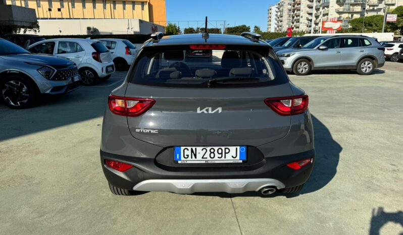 KIA STONIC 1.2 GPL URBAN SENSORI POSTERIORI pieno