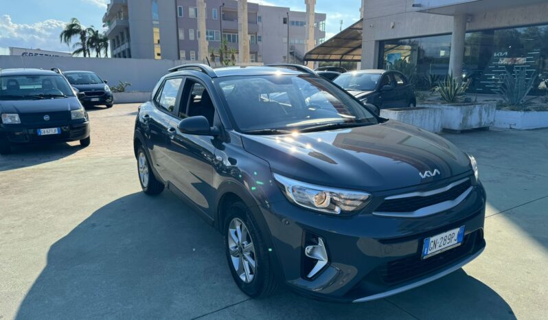 KIA STONIC 1.2 GPL URBAN SENSORI POSTERIORI pieno