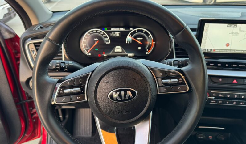 KIA XCEED 1.6 DIESEL MHEV STYLE RETROCAMERA pieno