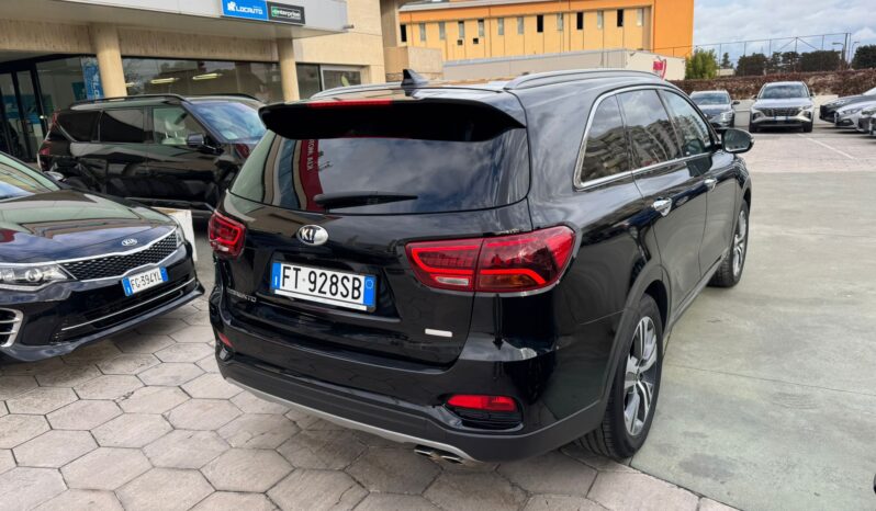 KIA SORENTO 2.0 DIESEL AUTOMATICO 4 RUOTE MOTRICI pieno